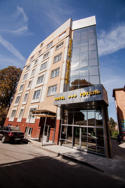 Hotel Optima Rivne Exteriér fotografie